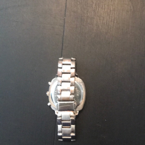 Watch - Picture 2 of 2